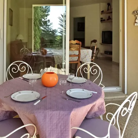 Comme Une Petite Maison *